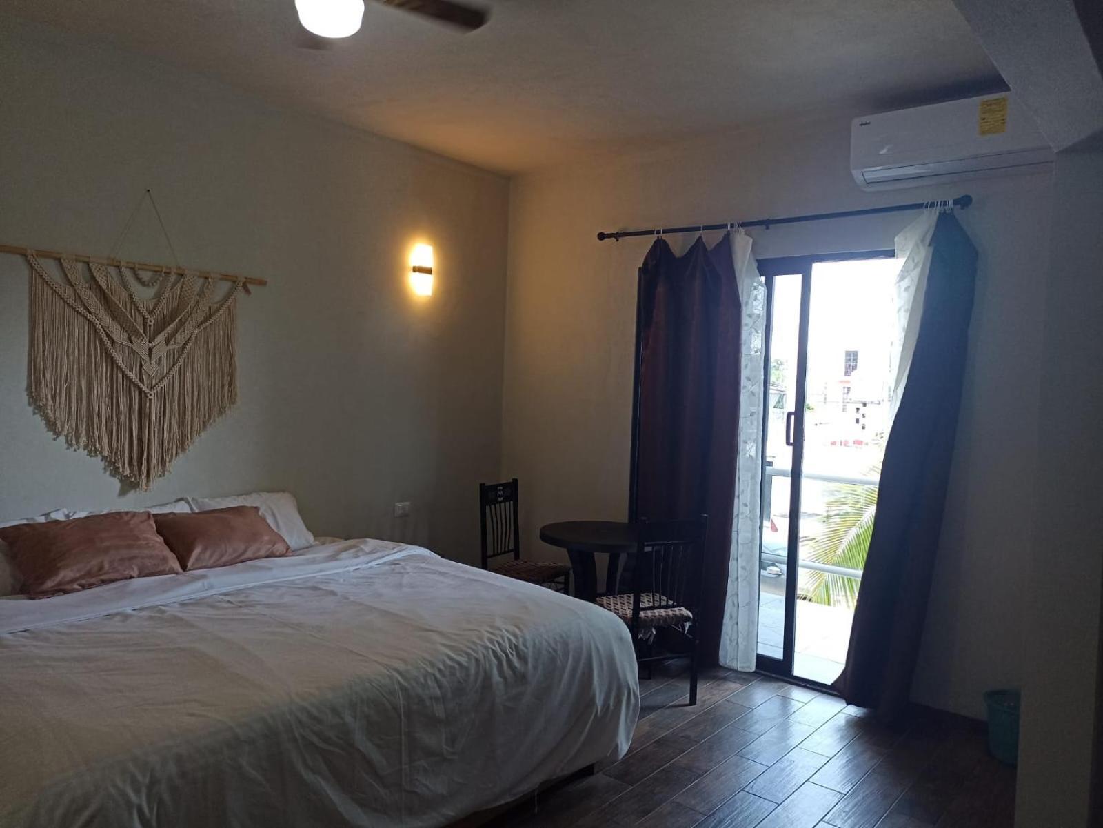Hotel & Hostal 230 Valladolid  Bagian luar foto